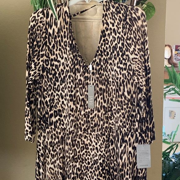 Black brown and cream leopard dress over the knee - Picture 2 of 10